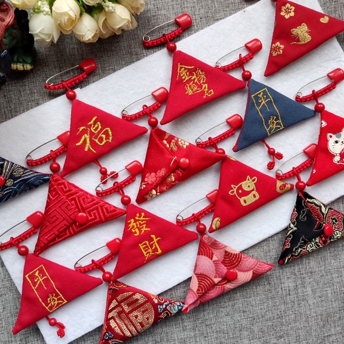 精致福袋随身护身福袋