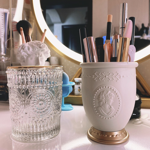 复古浮雕金边欧式化妆刷收纳桶