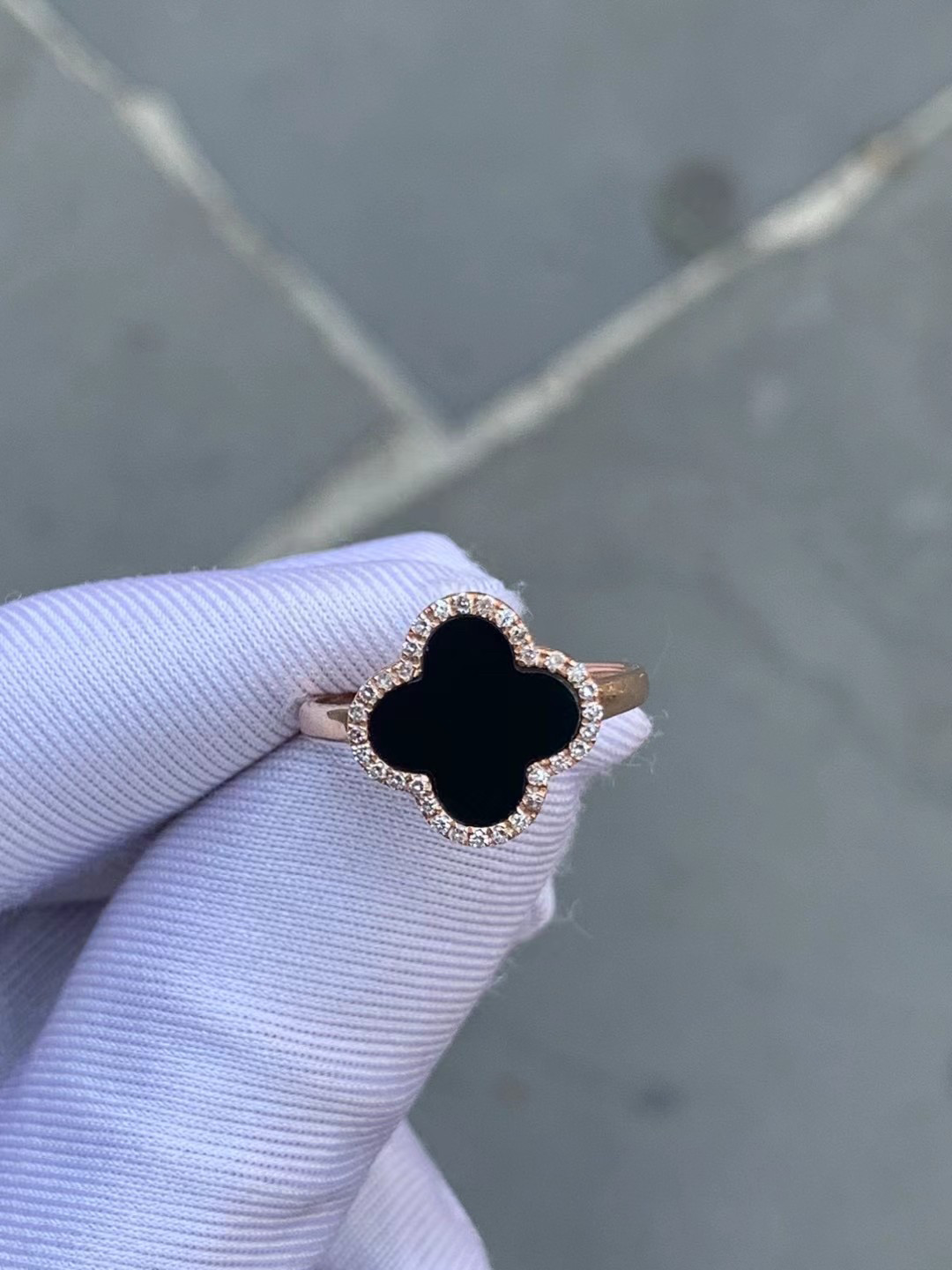 凝墨家天然缅甸翡翠18k玫瑰金满钻冰种四叶草女士戒指