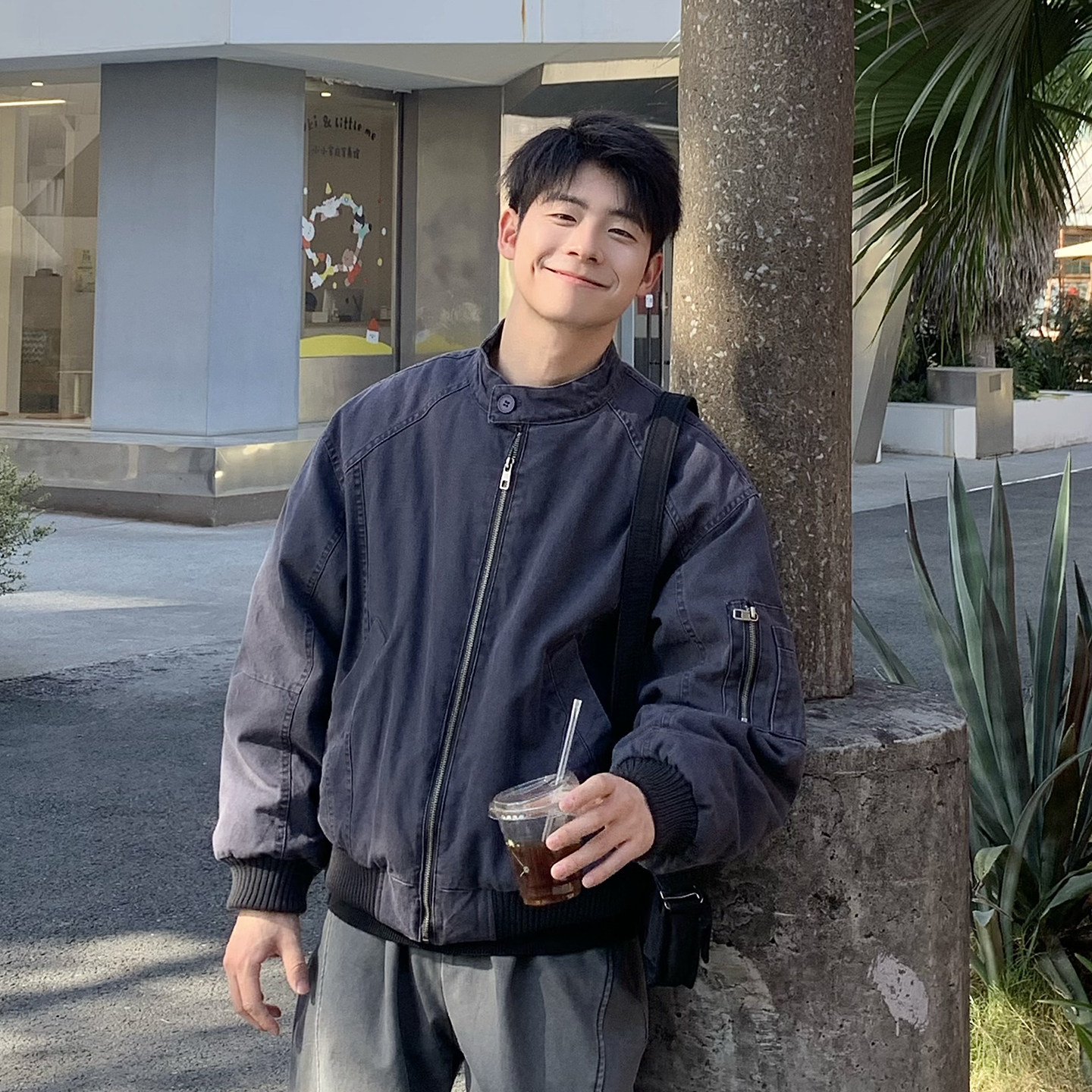 立领薄款夹克羽绒服男款冬季工装巴恩风短款外套男2025新款高级感