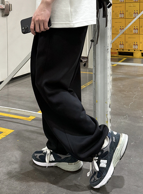 黑色松紧腰卫裤春秋季男生2025新款长裤子宽松运动休闲裤纯色