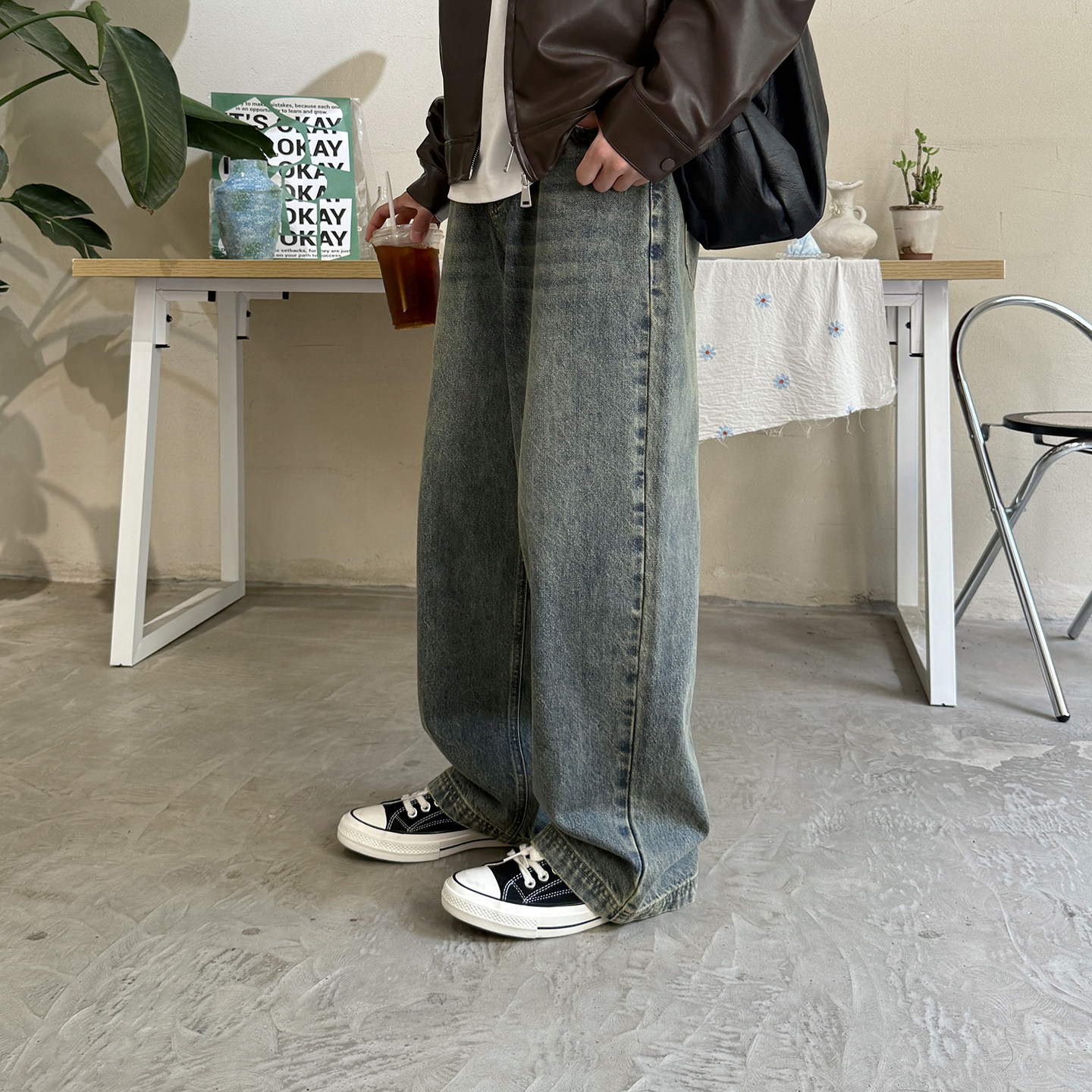 蓝色宽松水洗复古直筒牛仔裤男生2025新款秋季休闲做旧拖地长裤子