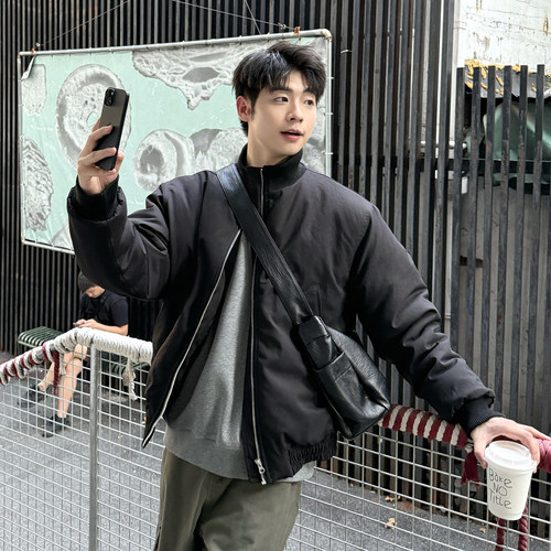 黑色短款立领棉服夹克轻薄男生2025新款冬季宽松加厚保暖棉衣外套