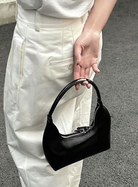 sunsway韩国ins高级感手提小众腋下枕头包百搭法式纯黑色时尚漆皮