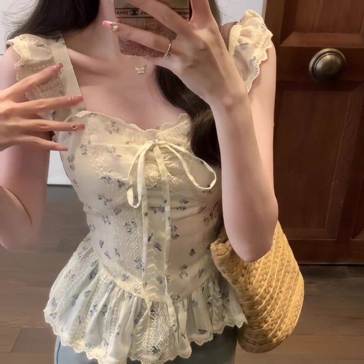 夏季森系甜美蕾丝小飞袖背心