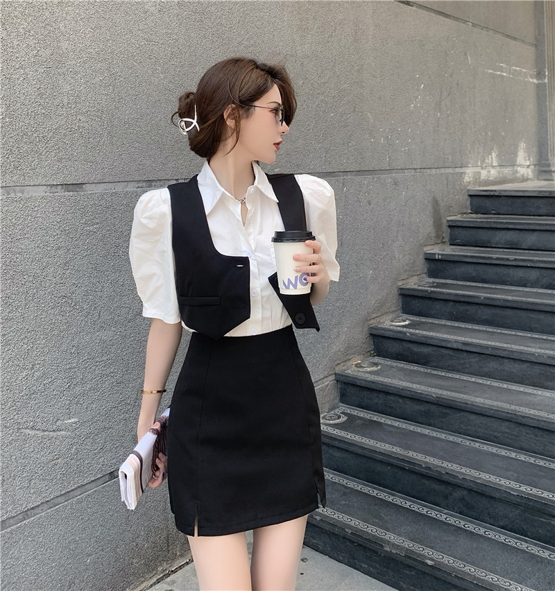A three piece suit of bubble sleeve shirt + Vest + Split skirt