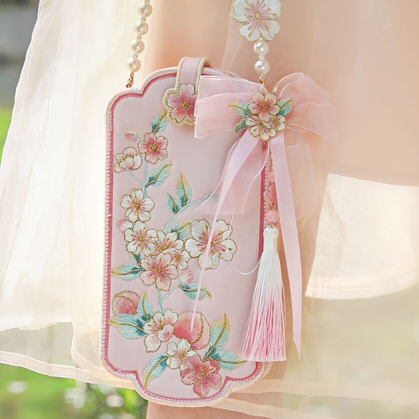 彩云印记预售！【小春桃】刺绣国风汉服包包少女手机包lolita包包