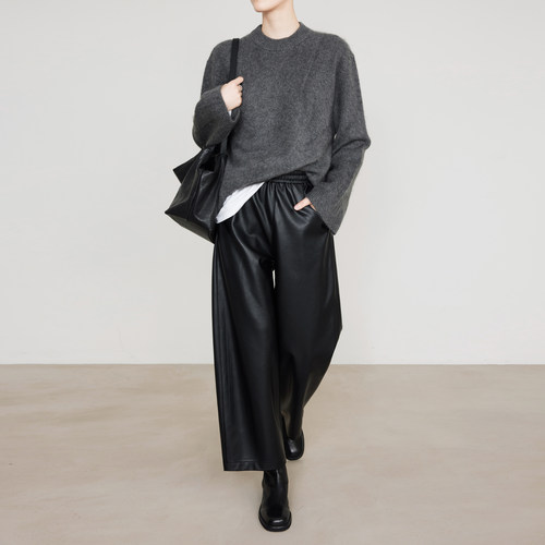 夏莫卡时髦精人手一条九分PU皮裤