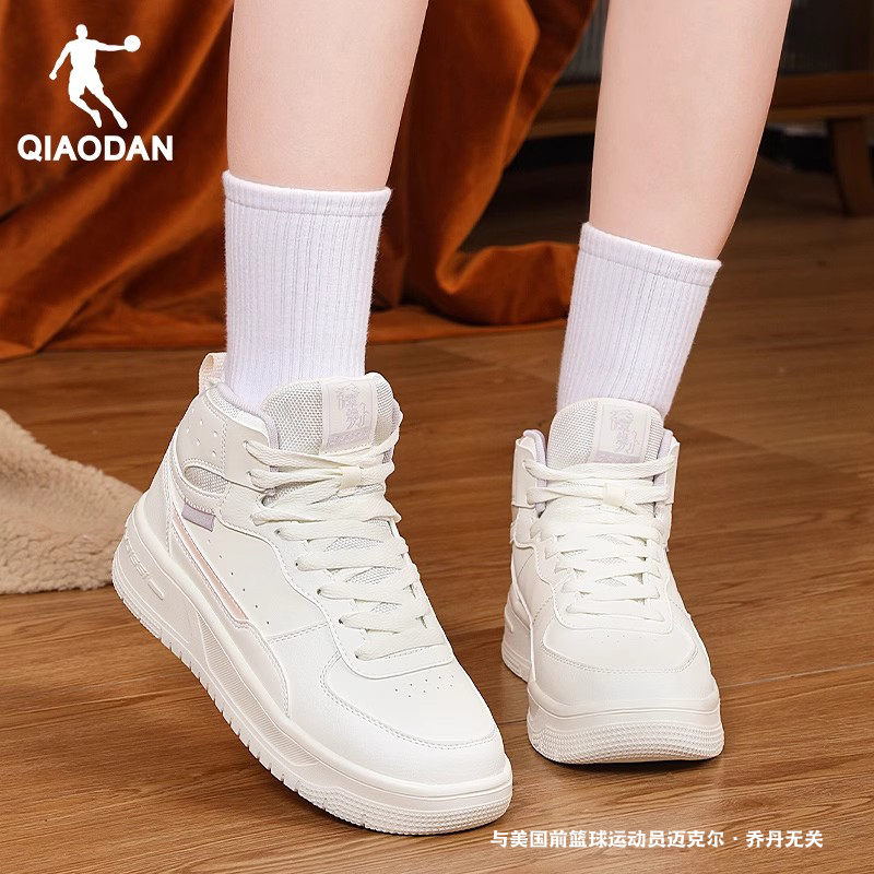 乔丹加绒保暖女鞋2025春季新款高帮板鞋皮面运动休闲鞋加厚棉鞋