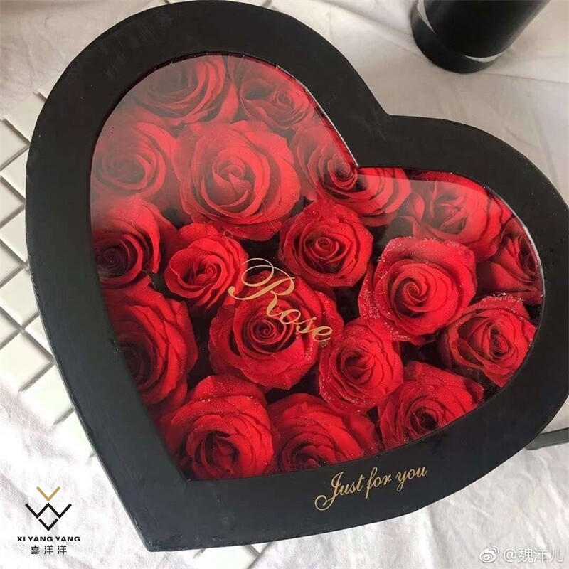 喜洋洋 水晶心形开窗礼盒圣诞盒平安果爱心花盒鲜花花艺包装礼盒