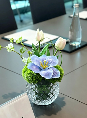 商业会客桌花售楼部洽谈室桌花