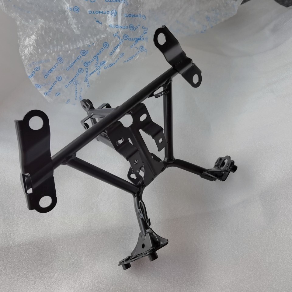 春风大灯支架大灯支架cfmoto