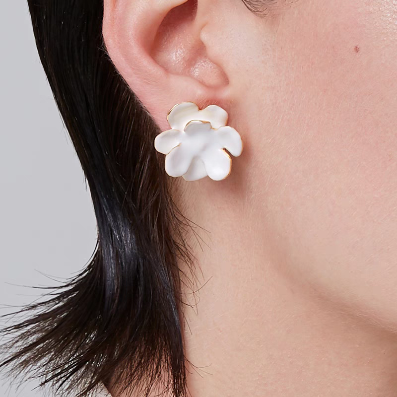 daartemis达弥原创设计 白色山茶花耳钉轻奢花朵耳饰精致蛇年礼物