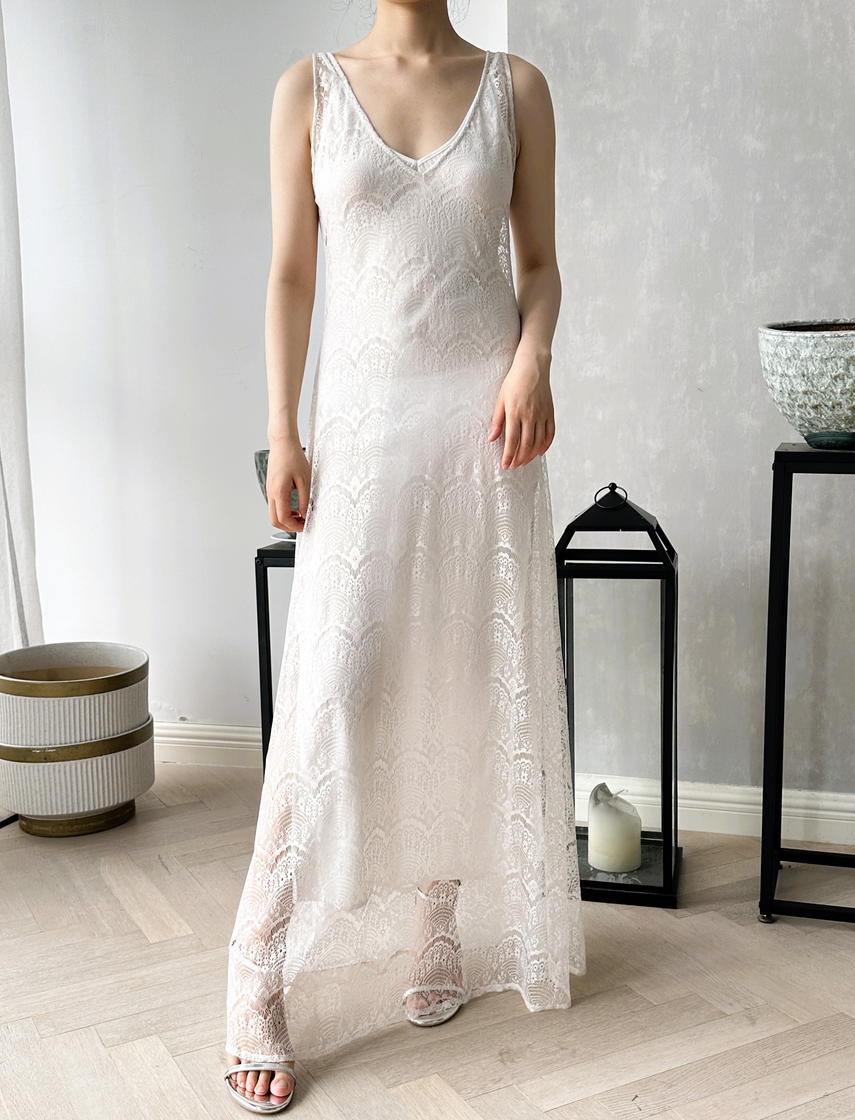 CHARLOTTA GANDOLFO蕾丝连衣裙时尚优雅吊带V领长裙时尚白色气质