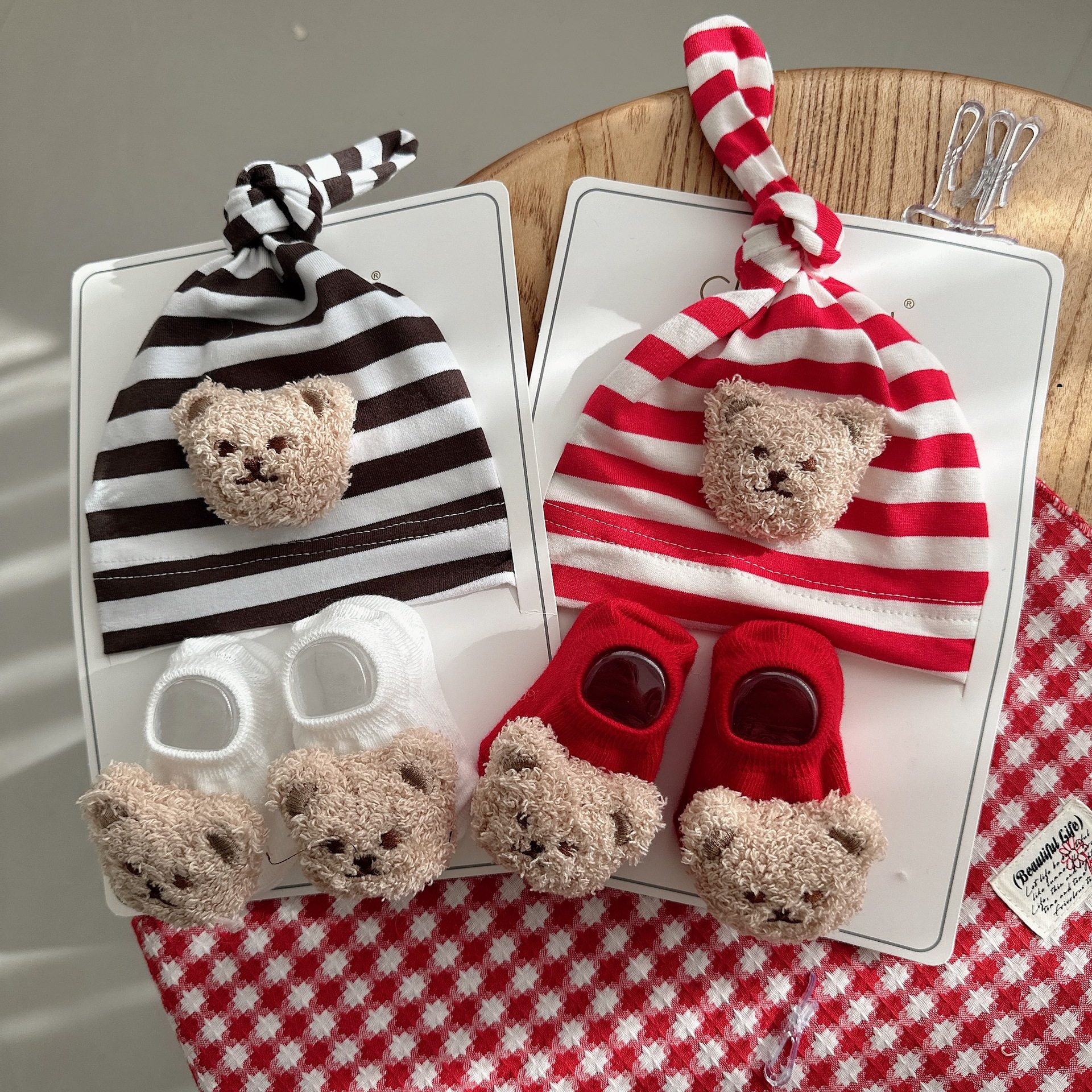 婴幼儿满月周岁森系兔子护囟门女宝宝帽子袜子套装新生儿童帽子,童装/婴儿装/亲子装,多件套 帽子、围巾、手套等组合,淘宝优惠券,粉丝福利购,淘宝优惠卷