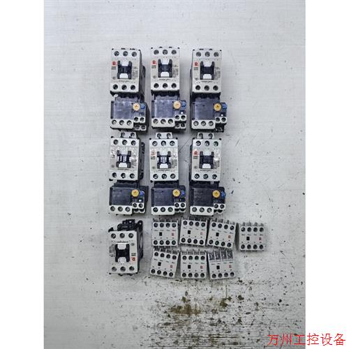 议价直拍不发:九成新常熟CK3-25接触的电压220伏的