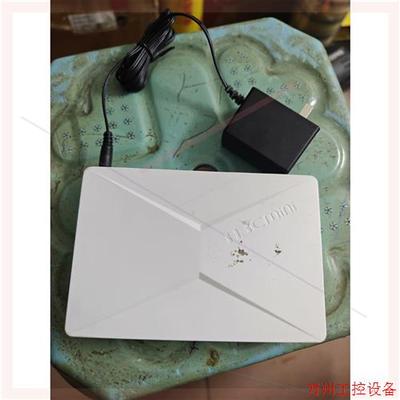议价直拍不发:H3C Mini S2G白色8口千兆网络交换机,成色看图,功
