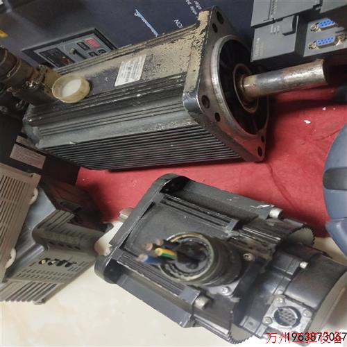 议价直拍不发:议价安川伺服电机SGM7G-13AFC61拆机质量好的