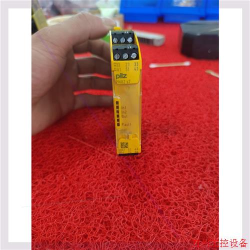 议价直拍不发:PILZ皮尔兹继电器750107,破了一个角 能卡上图4,功
