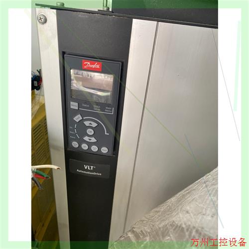 议价直拍不发:全新未使用丹佛斯变频器132KW FC-302P132T5E