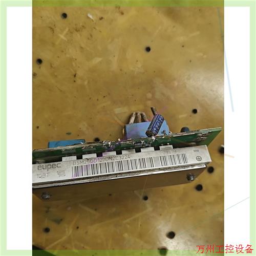 议价直拍不发:BSM25GD120DN2E3224,成色如图,实物拍摄,功