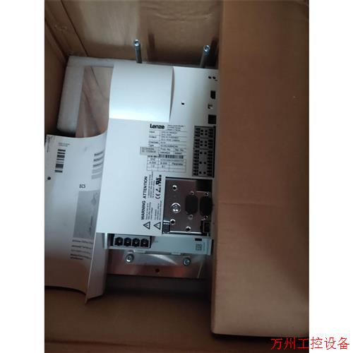议价直拍不发:询价ECSCA064C 轮茨 Lenze变频器 全新带包装,大