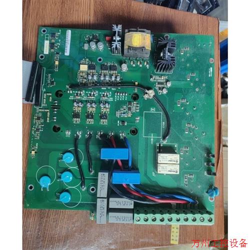 议价直拍不发:议价西威变频器驱动板PV33-AVS-7.5,模块已测量