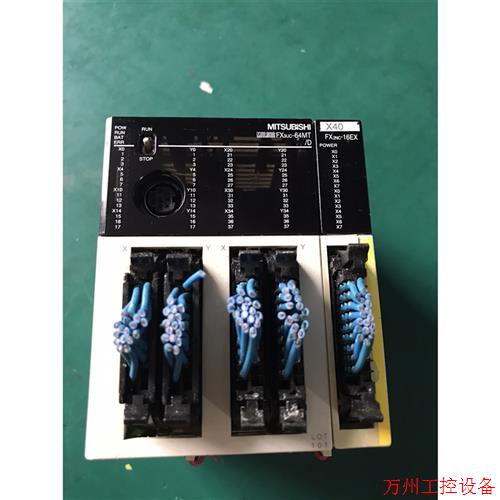 议价直拍不发:三菱PLCFX3UC-64MT/D,带扩展模块FX2NC-1