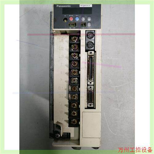 议价直拍不发:伺服驱动器MDDA083A1A,实物如图