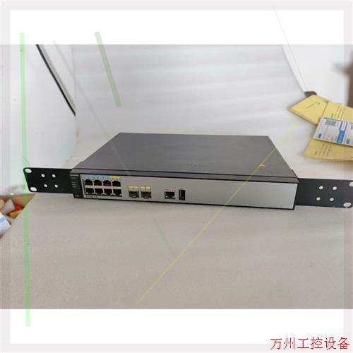议价直拍不发:AC6003-8  无线接入控制器