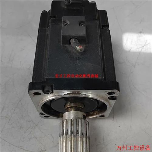 议价直拍不发:施耐德伺服电机,BCH0801O11A1C,实物拍摄,成色