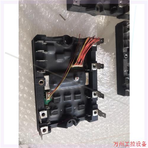 议价直拍不发:SPM22020A4 B5 A6 原机拆件  质量包好 10