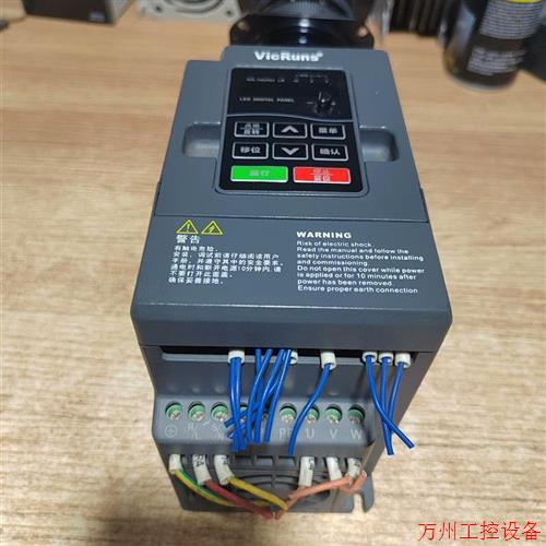 议价直拍不发:(请询价)拆机沃森变频器VD100A-2S-0.7G,0.75KW,成