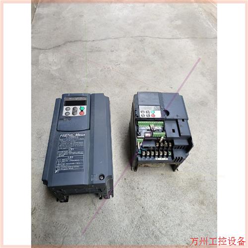 议价直拍不发:研华模块ADAM-4521,实物拍照,二手拆机的,一共有2
