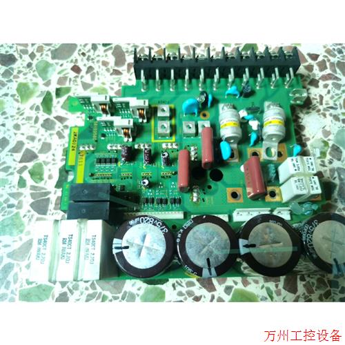 议价直拍不发:581D358C A4伺服驱动板配模块PM100RLB0