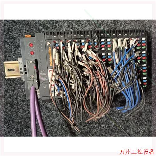 议价直拍不发:拆机魏德米勒UR20-FBC-PB-FP远程控制PLC模块P