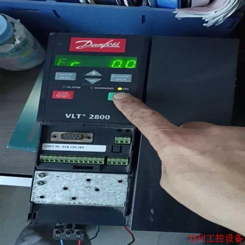议价直拍不发:询价丹佛斯VLT2800系列5.5KW变频器VLT2855PT4议价