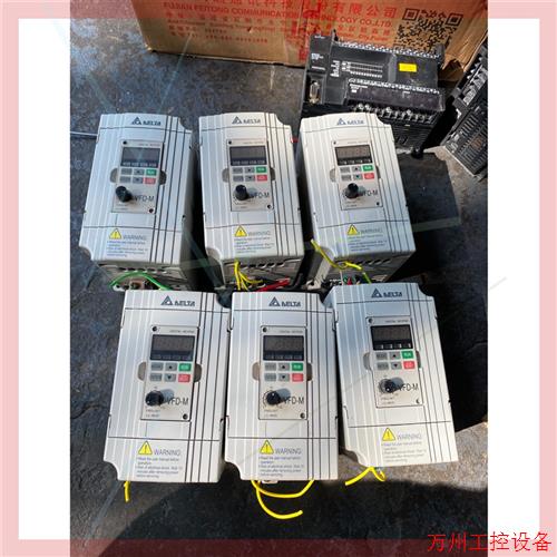 议价直拍不发:6AV6648-0CE11-3AX0 触摸屏 功能正常