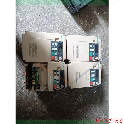 议价直拍不发:拆机变频器 AC70-T3-1R5G/2R2P 380V 1