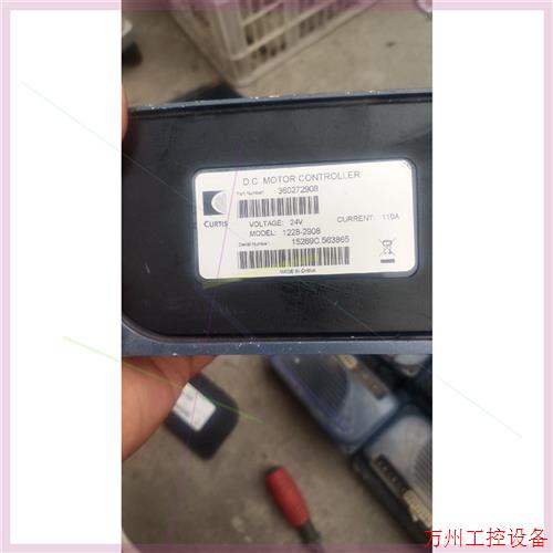 议价直拍不发:柯蒂斯CURTIS控制器MODEL:1228-2908 行走