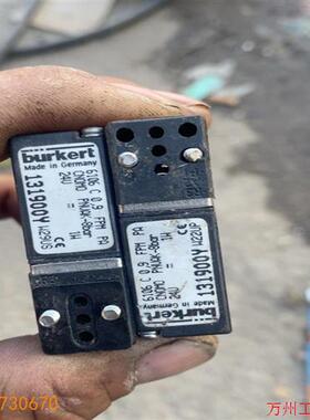 议价直拍不发:议价宝德电磁阀    拆机 大概10几个  131900y