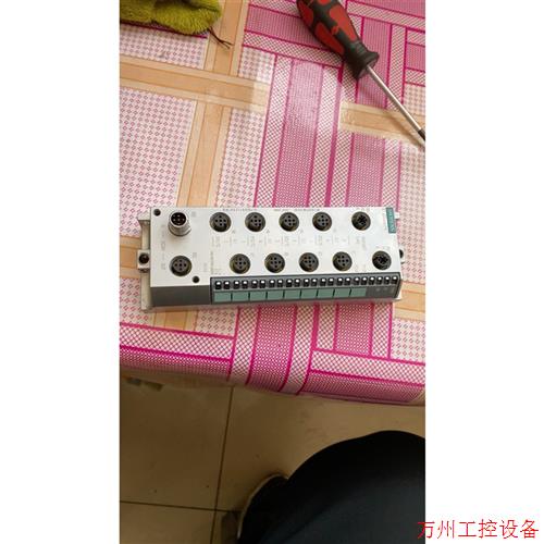 议价直拍不发:6ES7144-6KD00-0AB0  成色如图