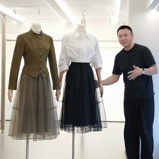 杰唯卡黑色网纱半身裙2026秋冬新款中长款蓬蓬裙高腰大摆A字纱裙
