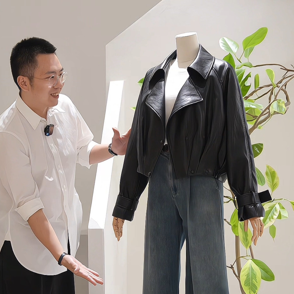 杰唯卡 复古设计感短皮衣外套女2025秋季新款斜襟大翻领皮夹克