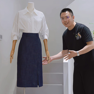 杰唯卡牛仔肌理直筒开叉半身裙2026秋季新款中长款高腰遮胯一步裙