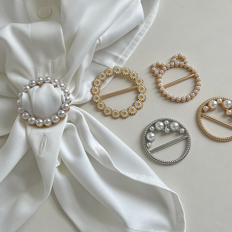 2023年新款气质高级感丝巾扣