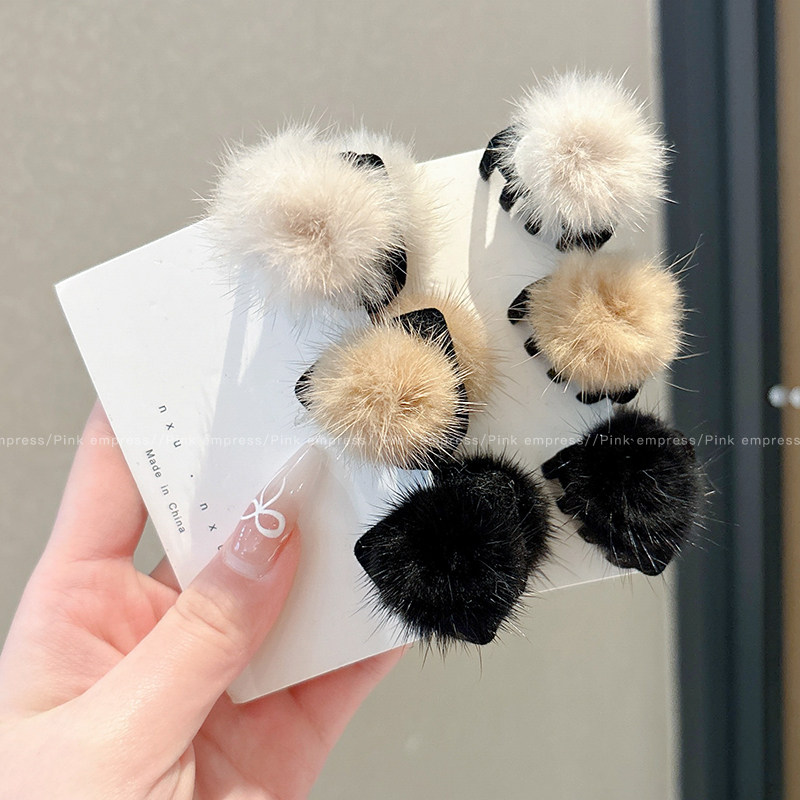 毛绒迷你毛球小抓夹2025新款秋冬后脑勺盘发鲨鱼夹丸子头发卡头饰,饰品/流行首饰/时尚饰品新,发饰,淘宝优惠券,粉丝福利购,淘宝优惠卷