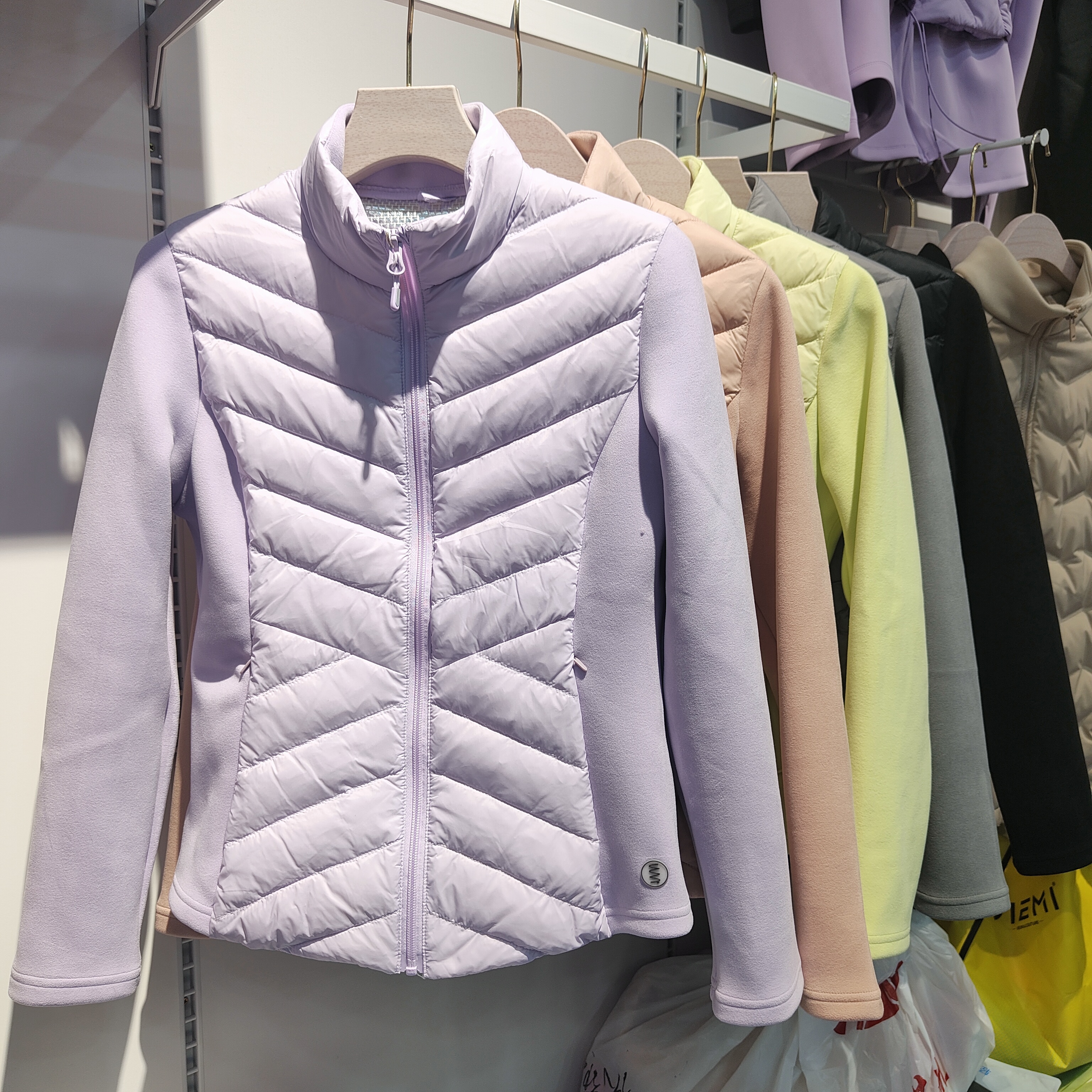 洁米大鹅立显瘦65201黑金羽绒服女立领长袖修身显瘦羽绒衣短外套