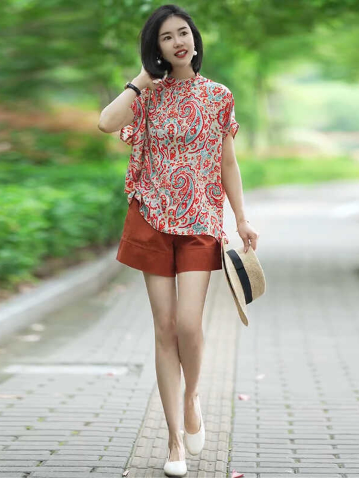 2025夏季新款设计感印花短袖衬衫短裤两件套休闲洋气时尚套装女