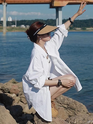 宽松型通勤单排多白色衬衫女设